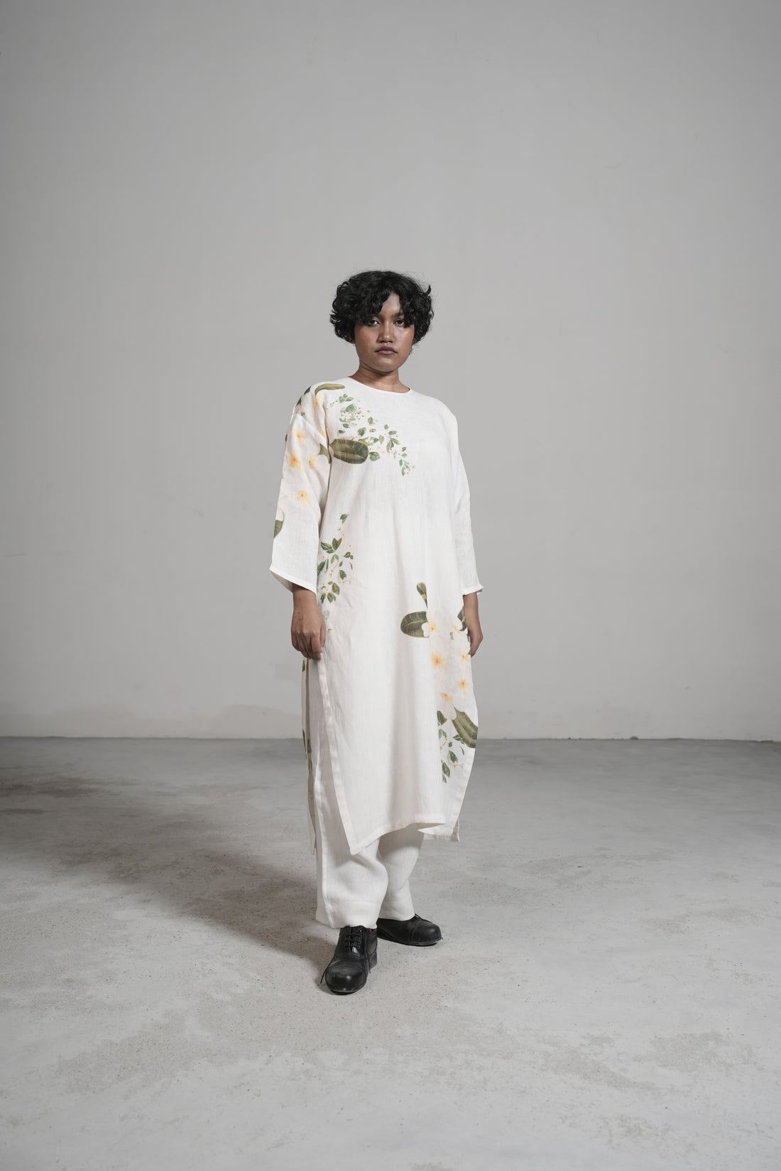Niloufer Kurta